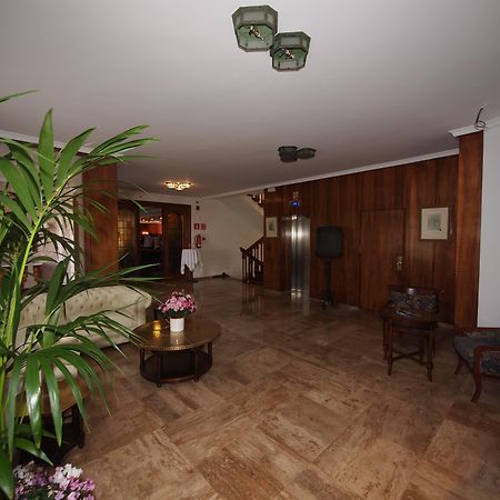 Hotel El Bedel Alcalá de Henares Eksteriør bilde