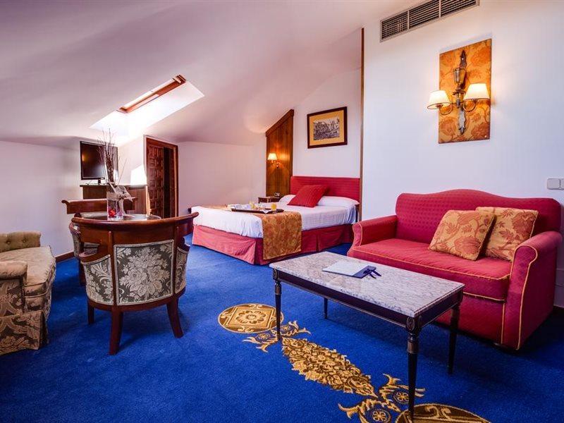 Hotel El Bedel Alcalá de Henares Eksteriør bilde
