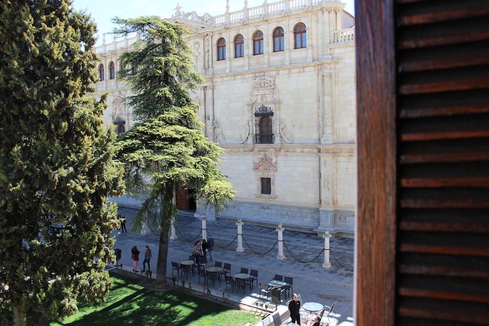 Hotel El Bedel Alcalá de Henares Eksteriør bilde