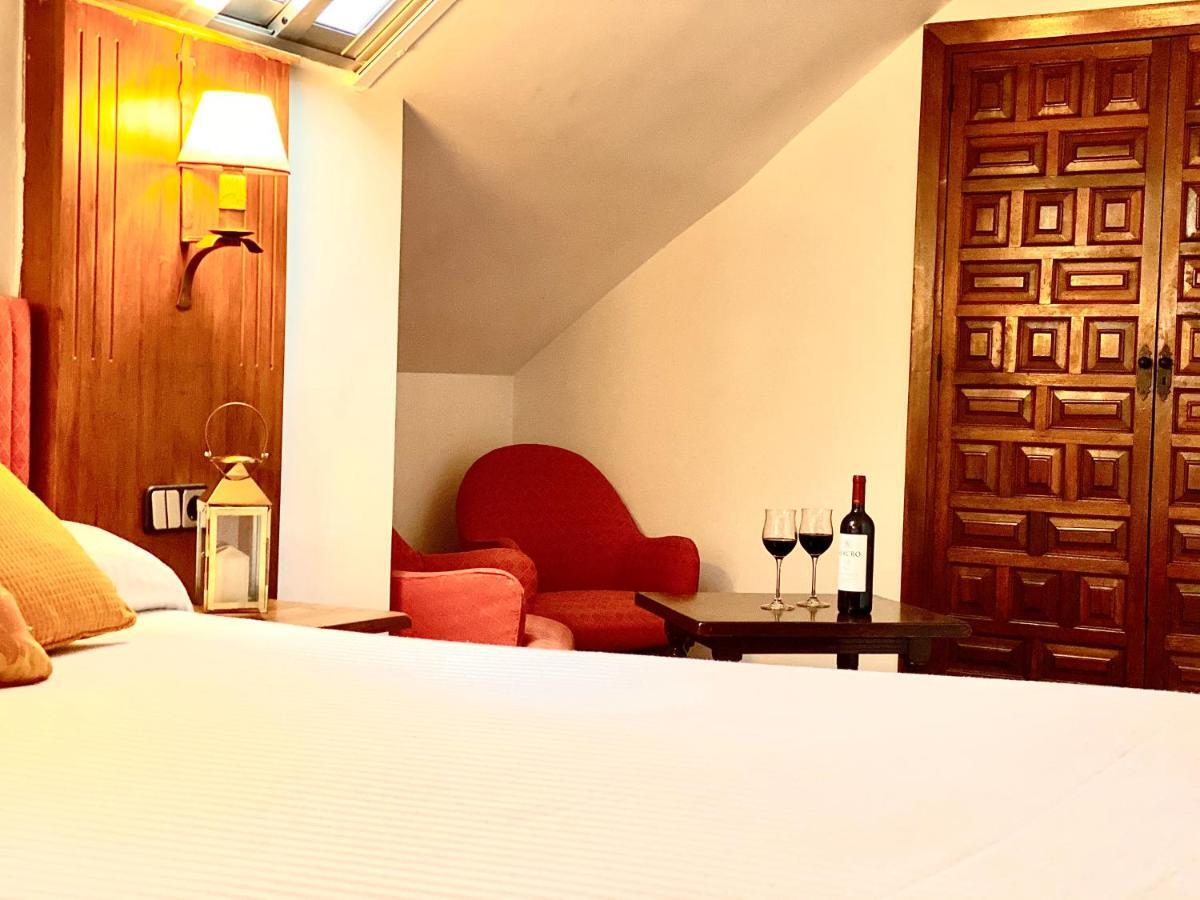 Hotel El Bedel Alcalá de Henares Eksteriør bilde