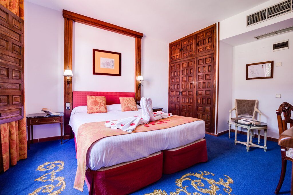 Hotel El Bedel Alcalá de Henares Eksteriør bilde